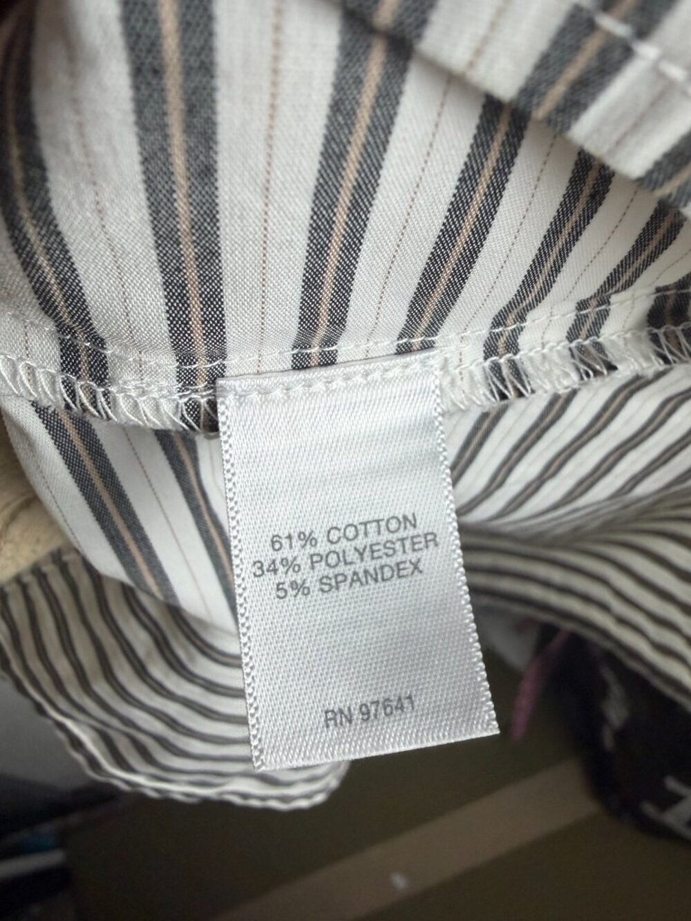 J Jill Size M Striped Button Down Shirt Blouse White Grey Neutral Minimal Office - Picture 6 of 6